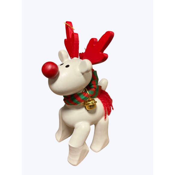 Avon Gift Collection Belvedeer  The Christmas Reindeer Ornament - Picture 2 of 12